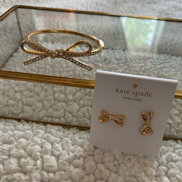 Kate Spade ribbon bow bangle bracelet & earring set - Picture 1 of 9